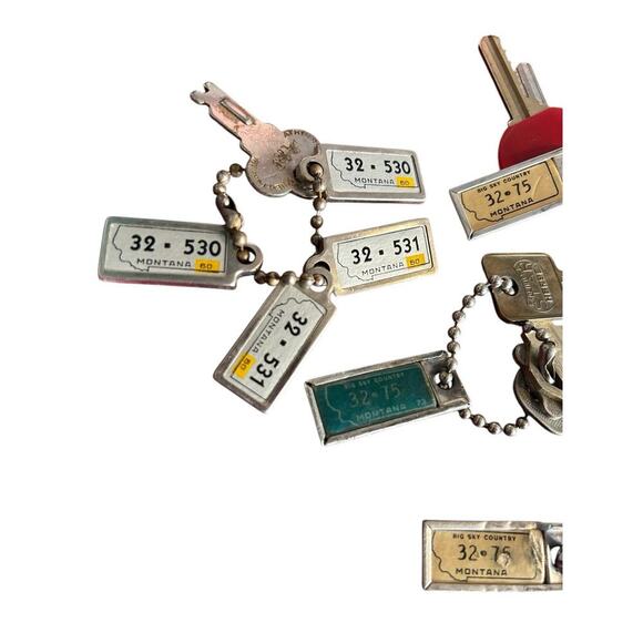 Vintage Montana Disabled American Veterans Mini License Plate DAV Key Chains - 7 - Picture 2 of 6